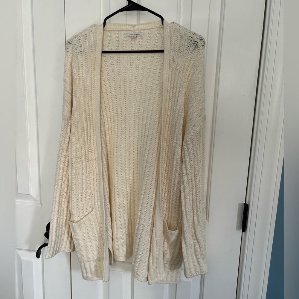 Cream American Eagle Cardigan, flare sleeves - Size Small